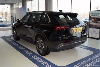 2026款红旗HS6 PHEV 240智混版