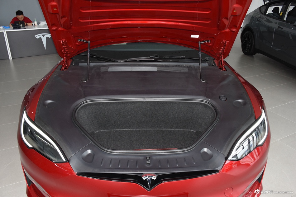 2023款特斯拉Model S 双电机全轮驱动版