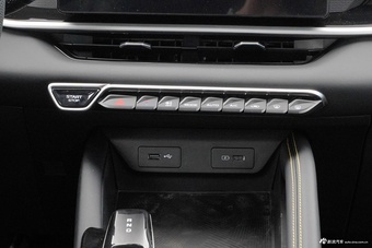 2025款缤越L 1.5TD DCT超越版