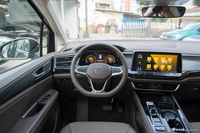 2023款威然 改款 330TSI 豪华版