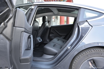 2020款特斯拉改款Model 3 长续航后轮驱动版 