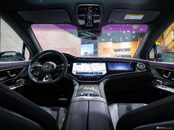 2024款奔驰AMG EQE SUV 53 4MATIC+