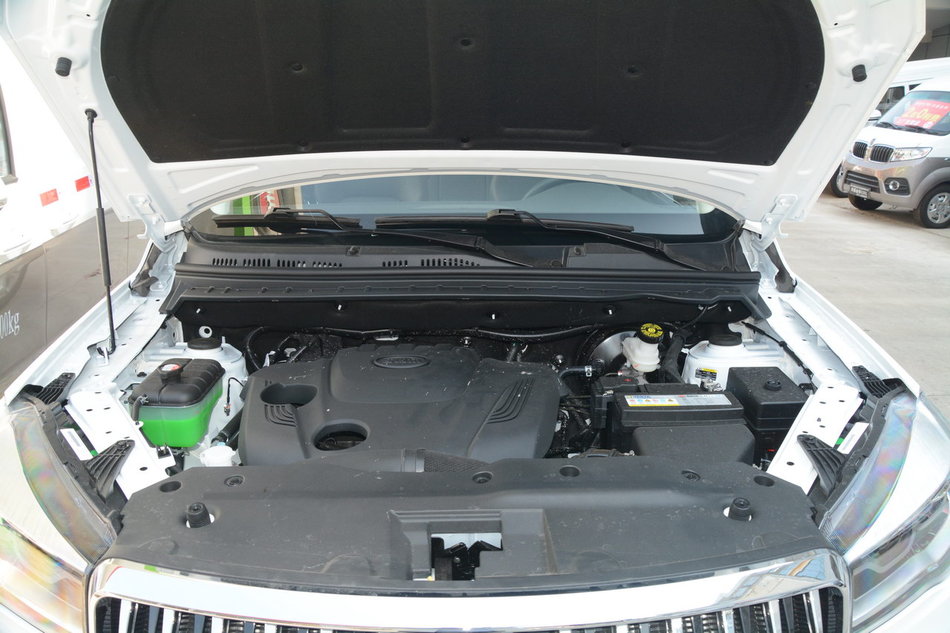  2019款斯威G05 2.0L手动豪华型