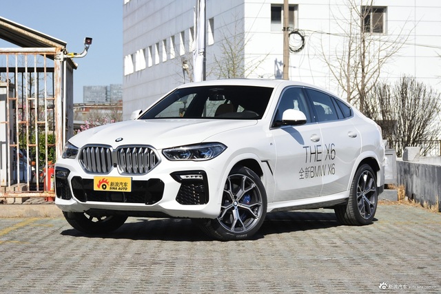 2020款宝马X6 xDrive40i尊享型M运动套装