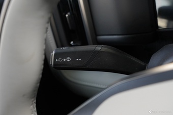 2025款风云X3 401雅尚版