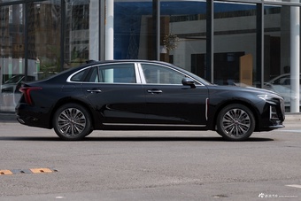 2026款红旗H5 2.0T旗畅Pro版