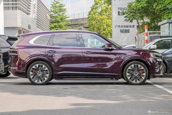 2026款ZEEKR 8X Ultra版 55kWh