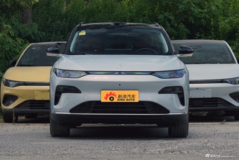 2027款零跑C11 纯电 640激光雷达智尊版