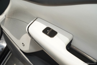 2024款岚图知音 长续航超充版