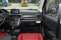 2022款斯威大虎 1.5L 手动豪华型 7座