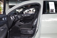 2024款沃尔沃C40 长续航版