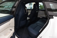 2025款ZEEKR 001 WE版 100kWh 后驱