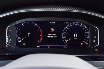 2026款一汽-大众CC 330TSI 炫目 3000万辆甄选款