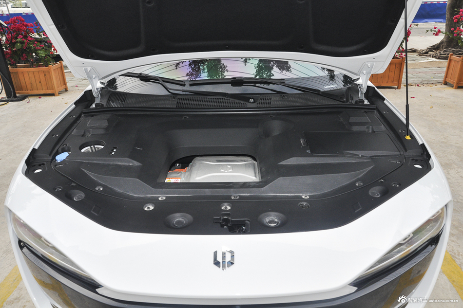 2019款零跑S01 380  Pro