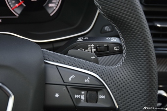 2021款奥迪Q5L Sportback上市特别版