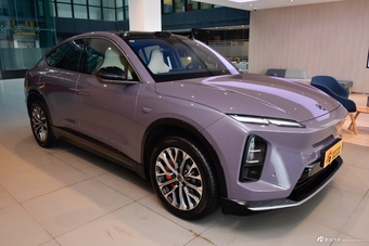 2025款蔚来EC6 75kWh