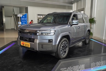 2025款方程豹钛7 135KM两驱Pro版