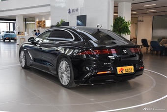 2024款腾势Z9插混 1100km 四驱Ultra版