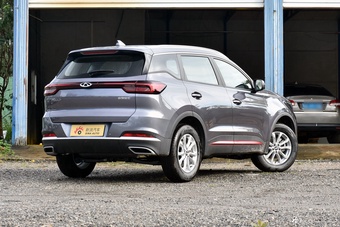 2025款瑞虎7 卓越版 1.5T CVT全球版