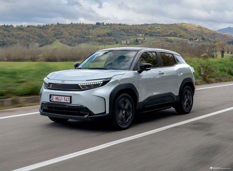 2026款Urban Cruiser 基本型 官图