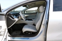 2025款汉L EV 701KM激光雷达尊享型