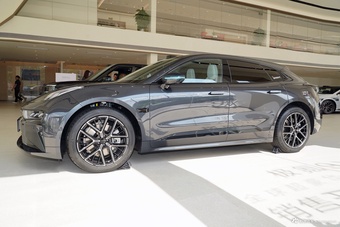 2026款ZEEKR 001 103度后驱 Max版