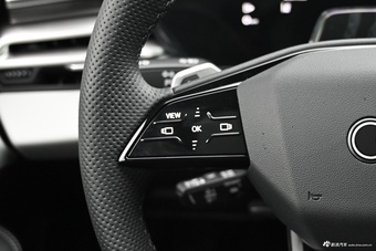 2026款一汽奥迪A5L 2.0T 运动版