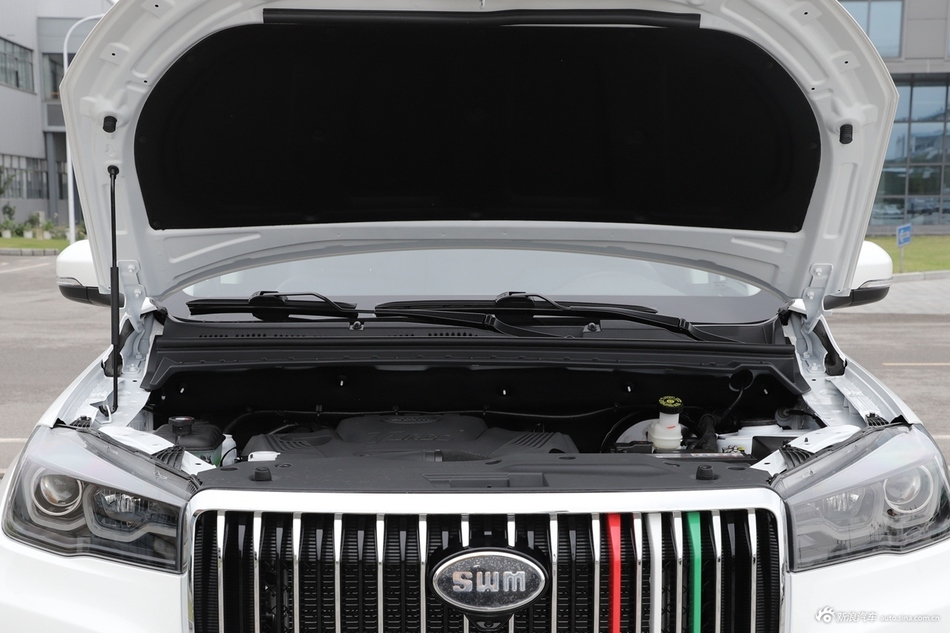 2021款SWM斯威G05 PRO 1.5T手动豪华型7座 