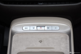 2025款MG ES5 525max 后驱智驾版