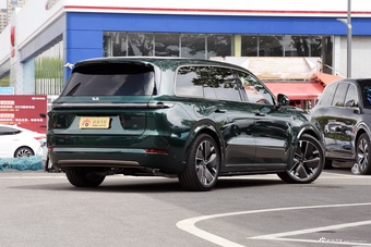 2025款理想L9 Ultra 智能焕新版