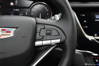 2021款凯迪拉克XT6 28T 六座四驱豪华运动型