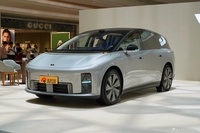 2025款理想i8 高配