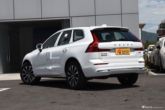 2025款沃尔沃XC60 B5 四驱智远豪华版