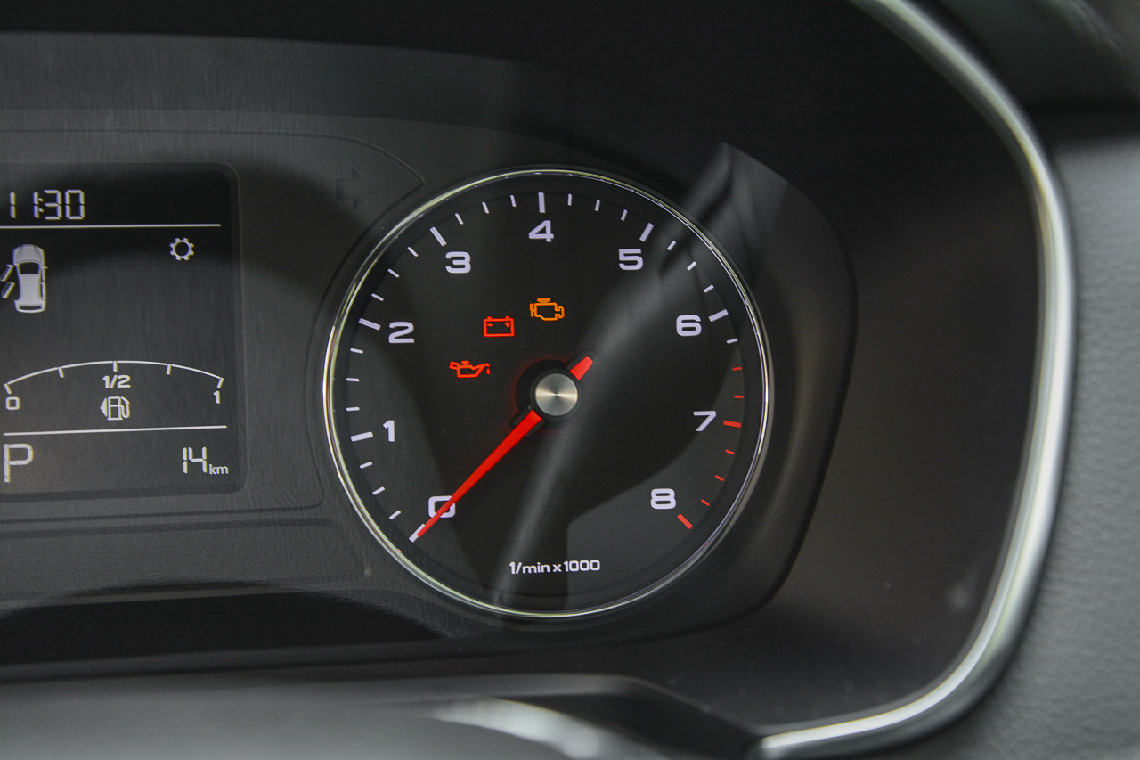 2020款荣威RX5 20T自动4G互联超越旗舰版