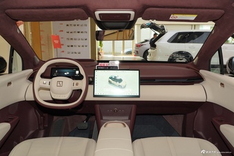 2025款ZEEKR X 五座后驱版图片