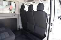 2024款新途V90 智捷 2.0T 自动短轴中顶后单胎5/6座