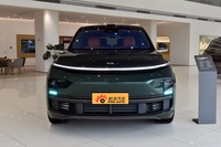 2024款理想L8 Ultra