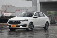 2021款福睿斯1.5L自动荣耀版