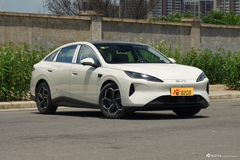 2027款海豹06DM-i 320KM尊享型