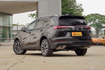 2025款昂科威Plus 28T 两驱白金版