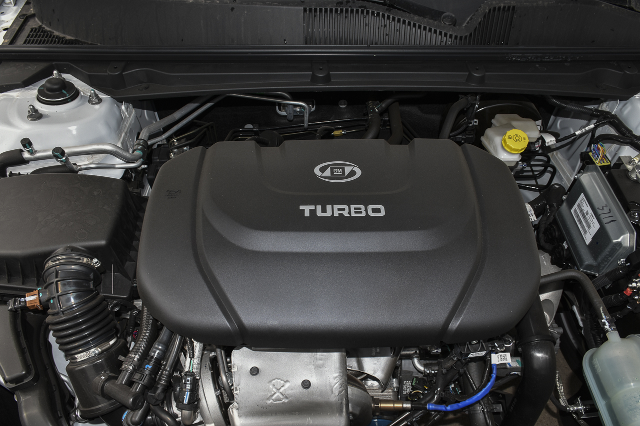 2019款宝骏RC-6 1.5T手动24小时在线精英型