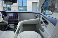 2022款奔驰EQE 350 先行特别版