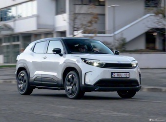 2026款Urban Cruiser 基本型 官图