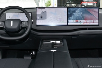 2026款蓝山 四驱Ultra黑武士