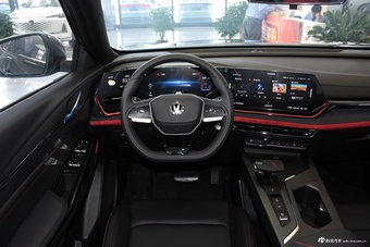 2024款长安X5 PLUS 1.5T DCT卓越型