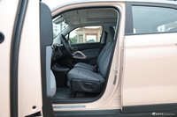 2021款零跑T03 400豪华版 