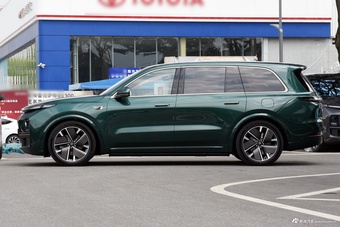 2025款理想L9 Ultra 智能焕新版