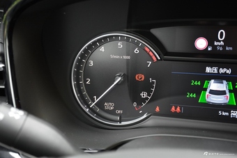 2021款凯迪拉克XT6 28T 六座四驱豪华运动型