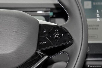 2024款睿蓝7 605km 荣耀版