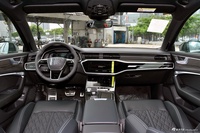 2025款奥迪A6L 改款 45 TFSI quattro 臻选动感型